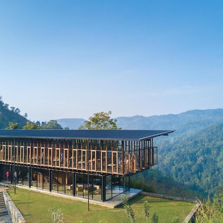 Santani Wellness Канди Экстерьер фото